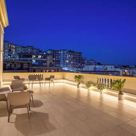 فندق مبيت وإفطار Cipriano - Relais Di Charm نابولي